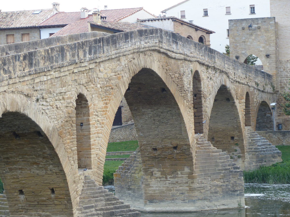 Day 6–Tuesday, May 16. Puente La Reina to Estella (13.6 miles)